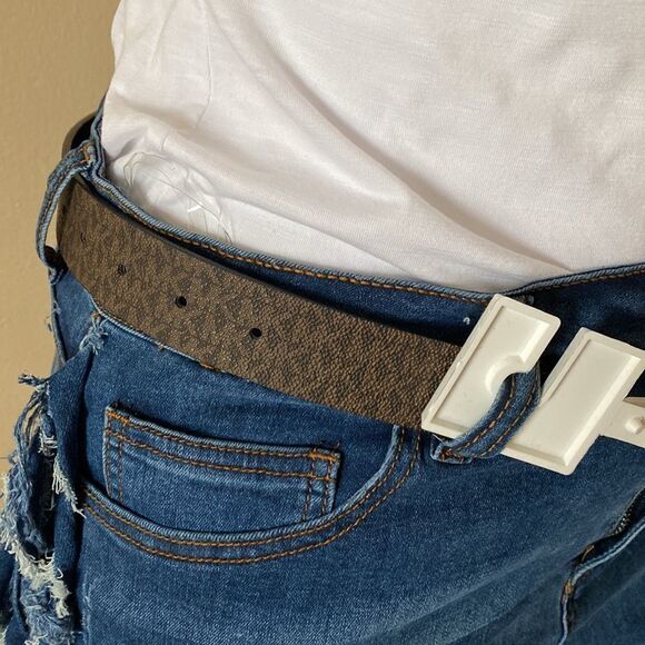 NWT Michael Kors Belt with Charm - Black/ Brown - Size Small - Picture 8 of 11